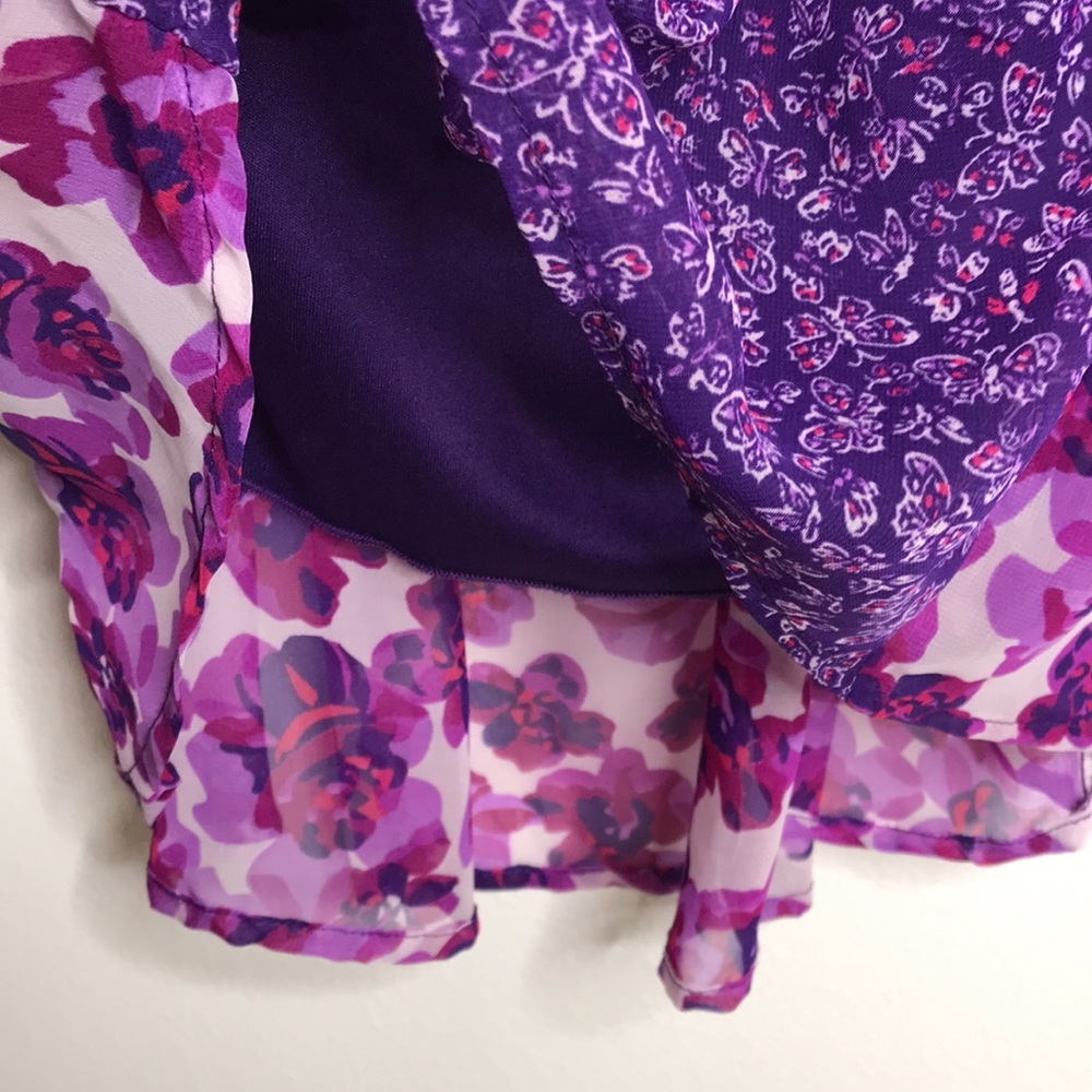 ✨3/$50✨ HP 🥳 Flowers and Butterfly Spaghetti Strap Dress - Picture 6 of 10